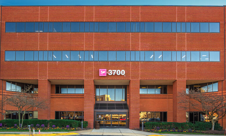 Virginia Cancer Specialists office building exterior