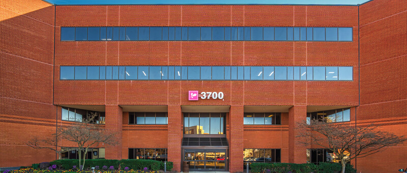 Virginia Cancer Specialists office building exterior
