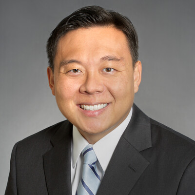 Portrait of Dr. Chong for Virginia Cancer Specialists