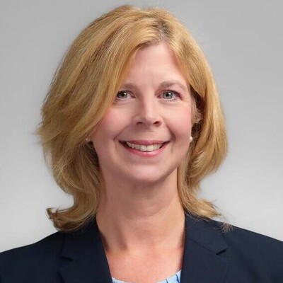 Portrait of Jennifer B. Squires, FNP C, AOCNP