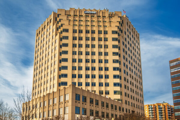 0008 Virginia Cancer Specialists Ballston office building exterior
